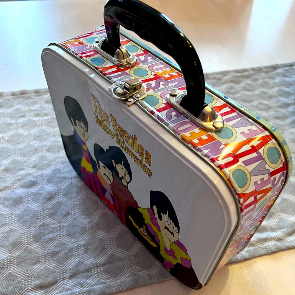 Beetles lunchbox.